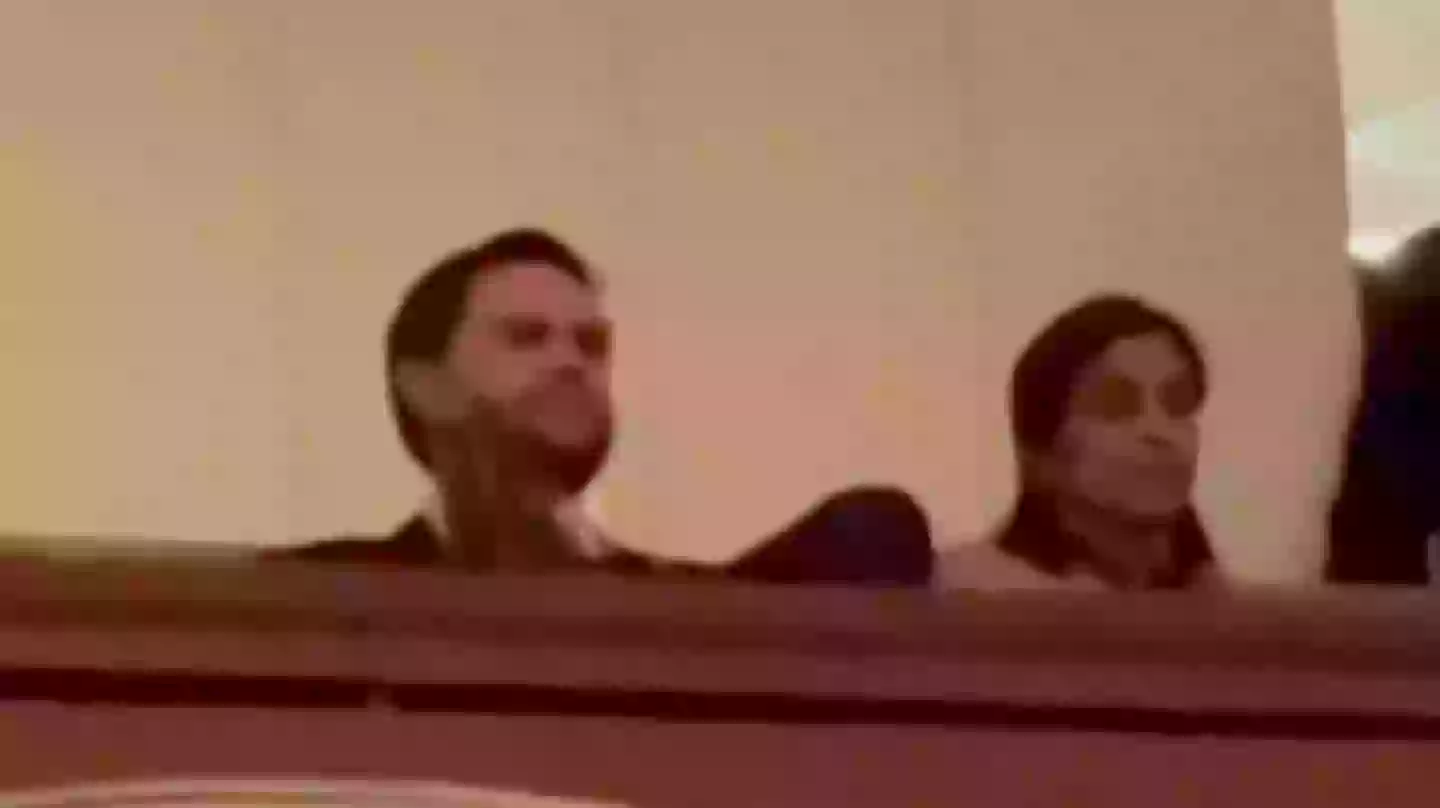 JD Vance had awkward reaction as he was savagely booed at music event