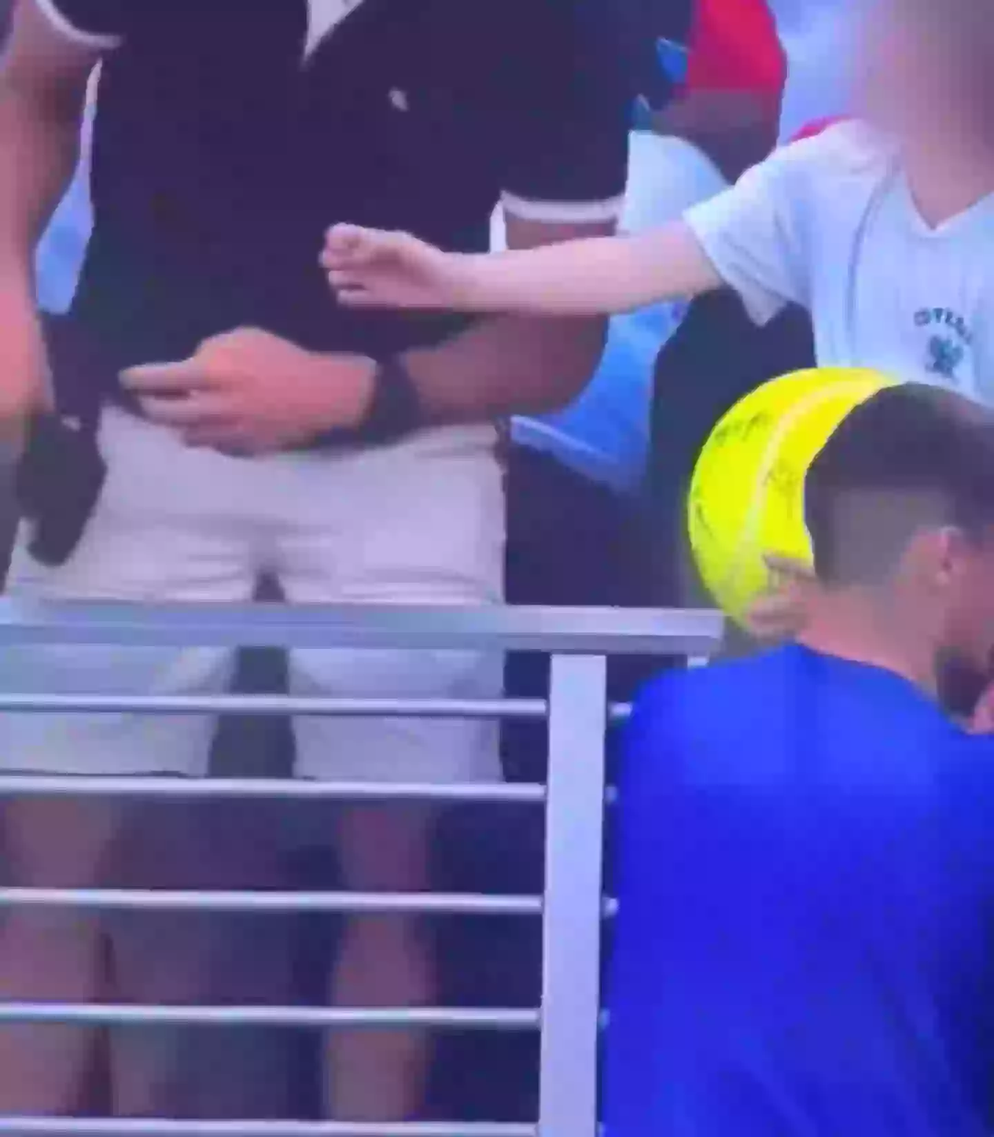 The act has been condemned online, with some claiming the 'theft' was classed as 'bullying' (USTA)