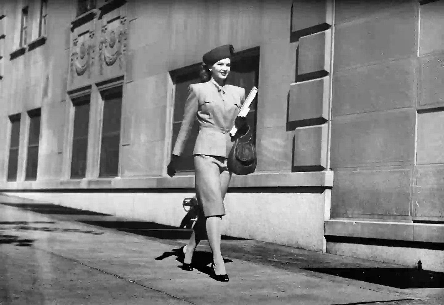 Air hostesses in the 1940s had to adhere to some strict weight rules (Getty Images)