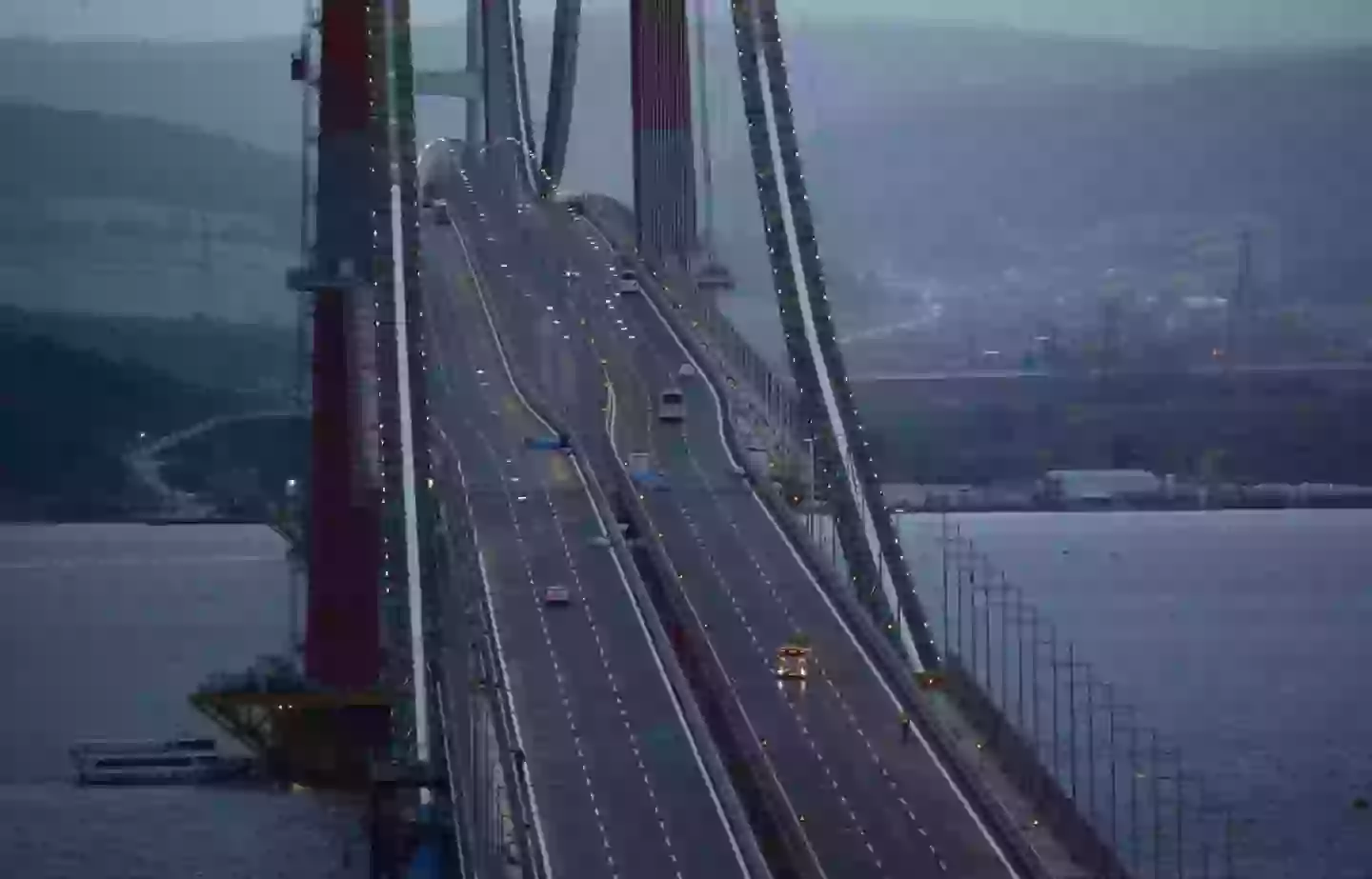 The bridge has cut commute time down by 93 percent (Burak Akay/Anadolu Agency via Getty Images)