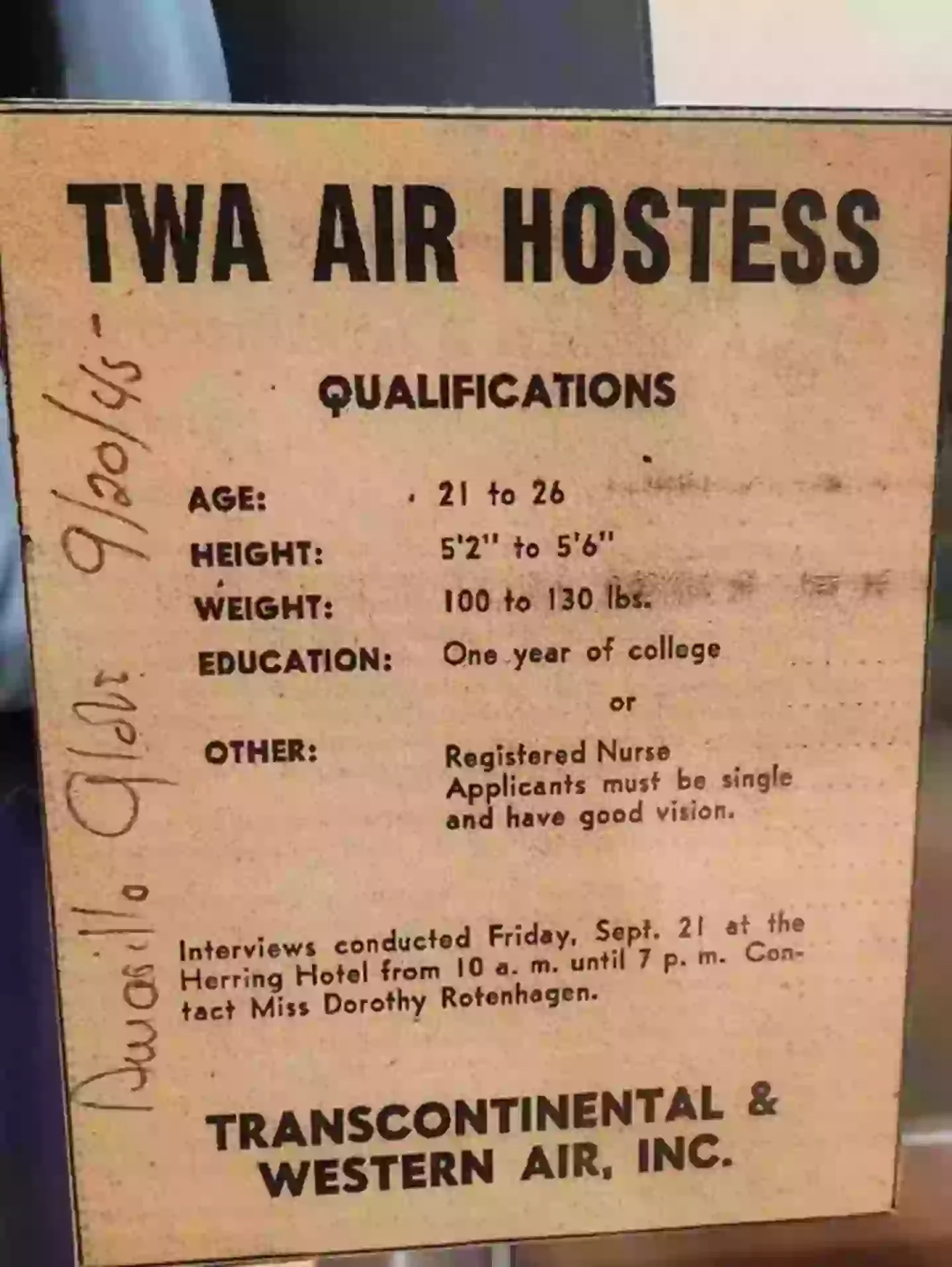 The shocking ad (lampoluza/R/oldschoolridiculous)