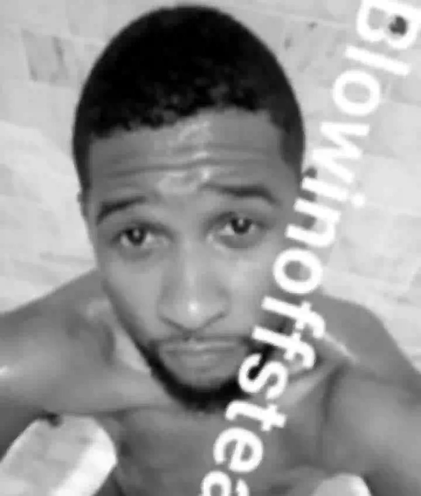 Usher shared a saucy snap (Instagram/@usher)