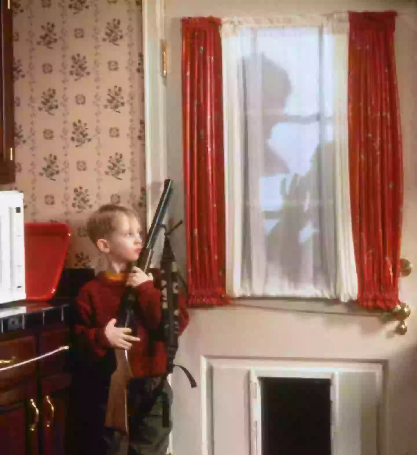 Frank clearly hates Kevin seeing as he calls him a little jerk after his fight with his brother.