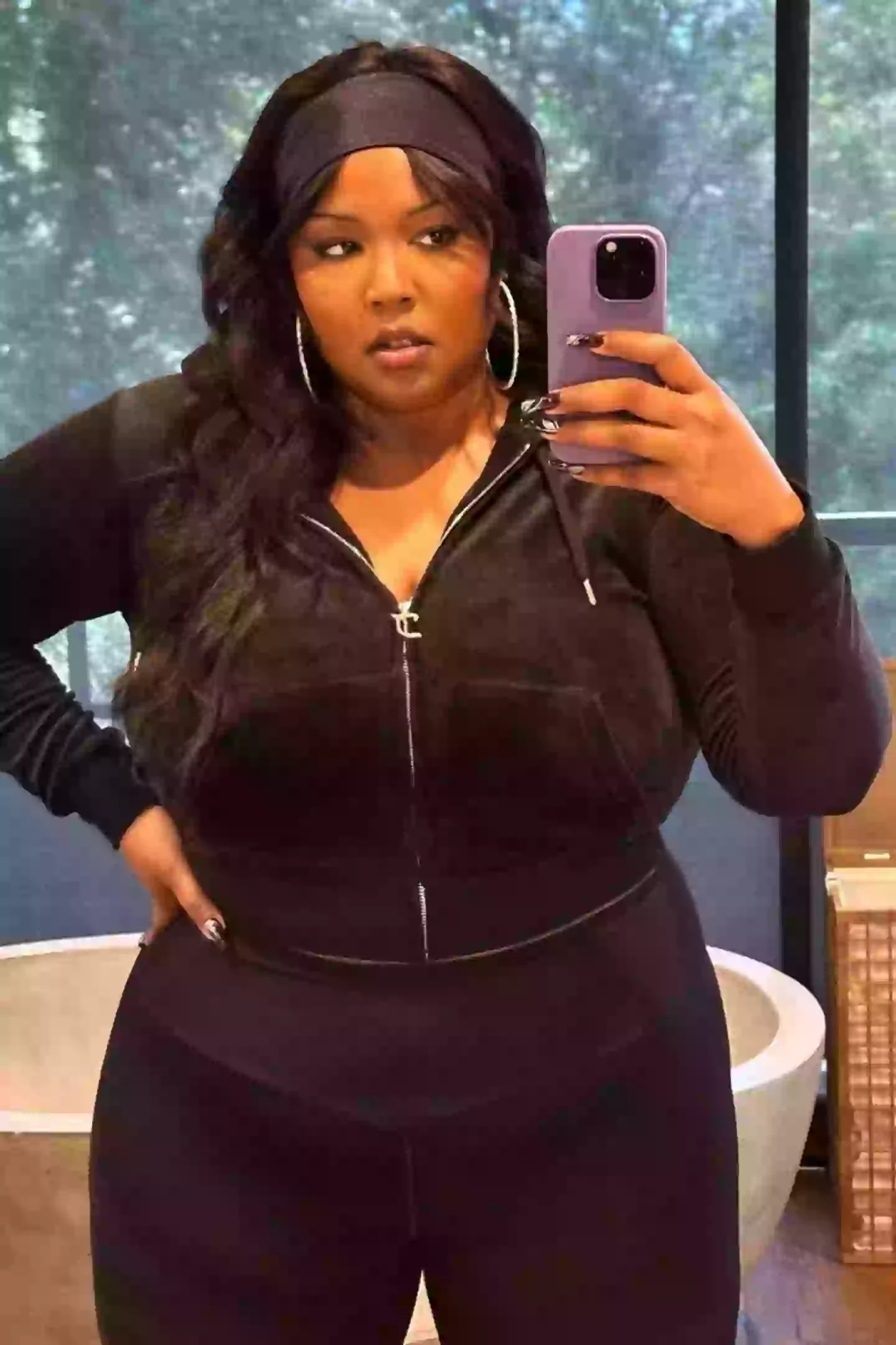 The star previously revealed she'd given up veganism to lose weight (@lizzobeeating/Instagram)