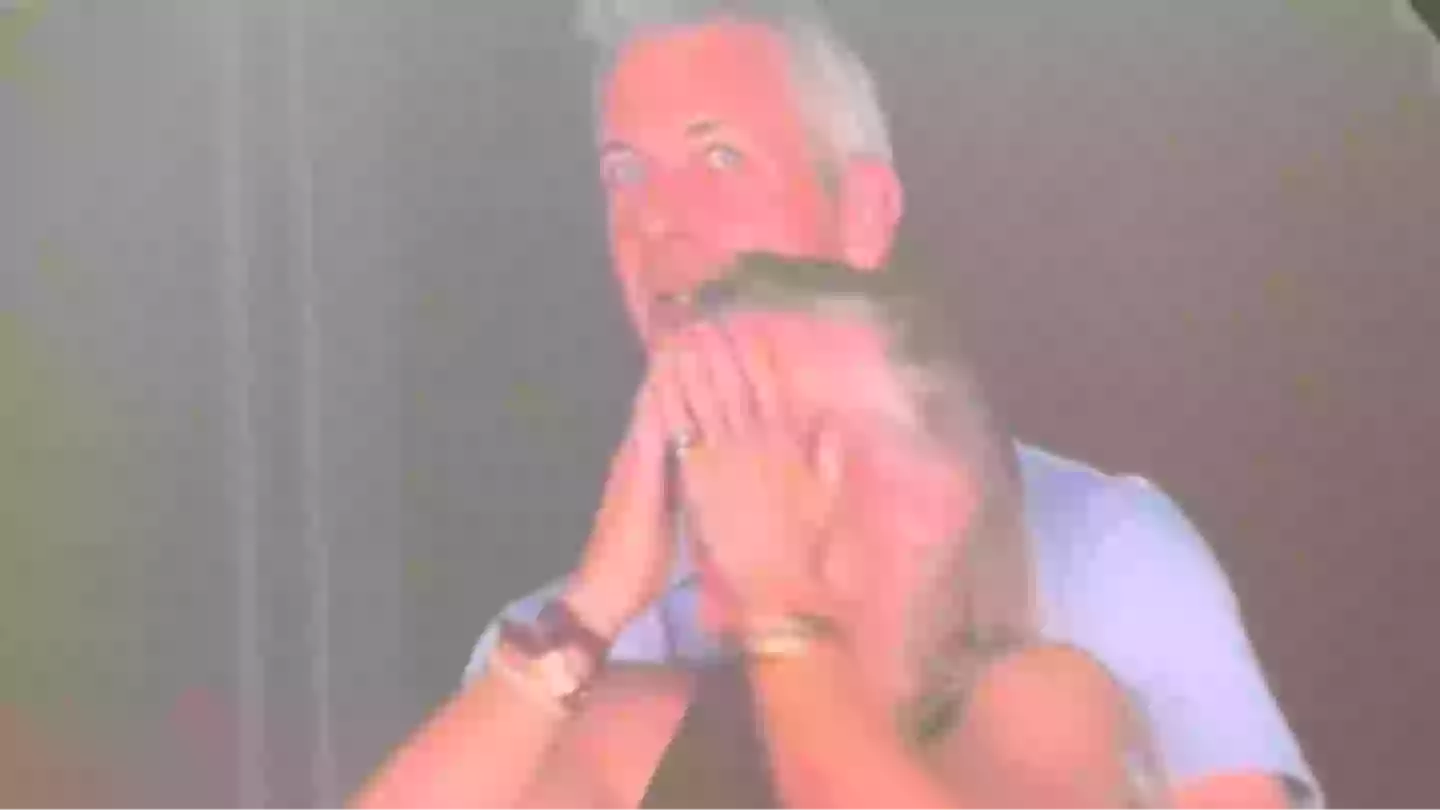 The pair were caught on the big screen (TikTok/@instaagraace)