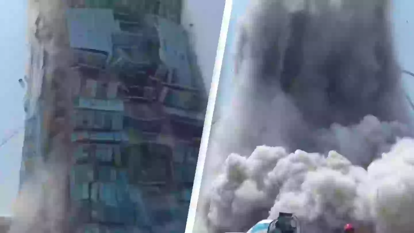 Horrifying footage shows moment entire building collapses following 7.7 magnitude earthquake