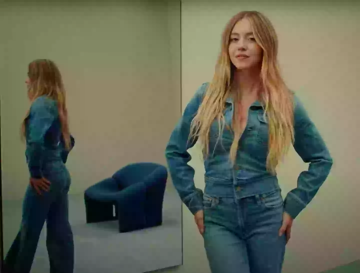 Sydney Sweeney collaborated with fashion designer American Eagle for its fall 2025 denim collection (American Eagle)