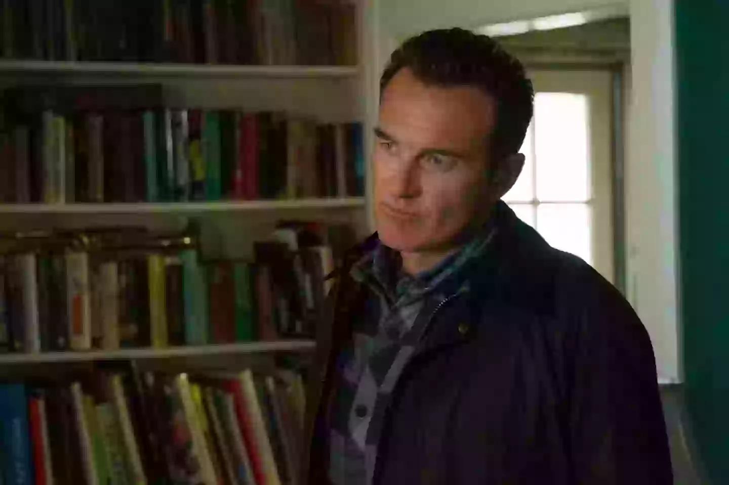 Julian in FBI: Most Wanted (Mark Schäfer/CBS via Getty Images)