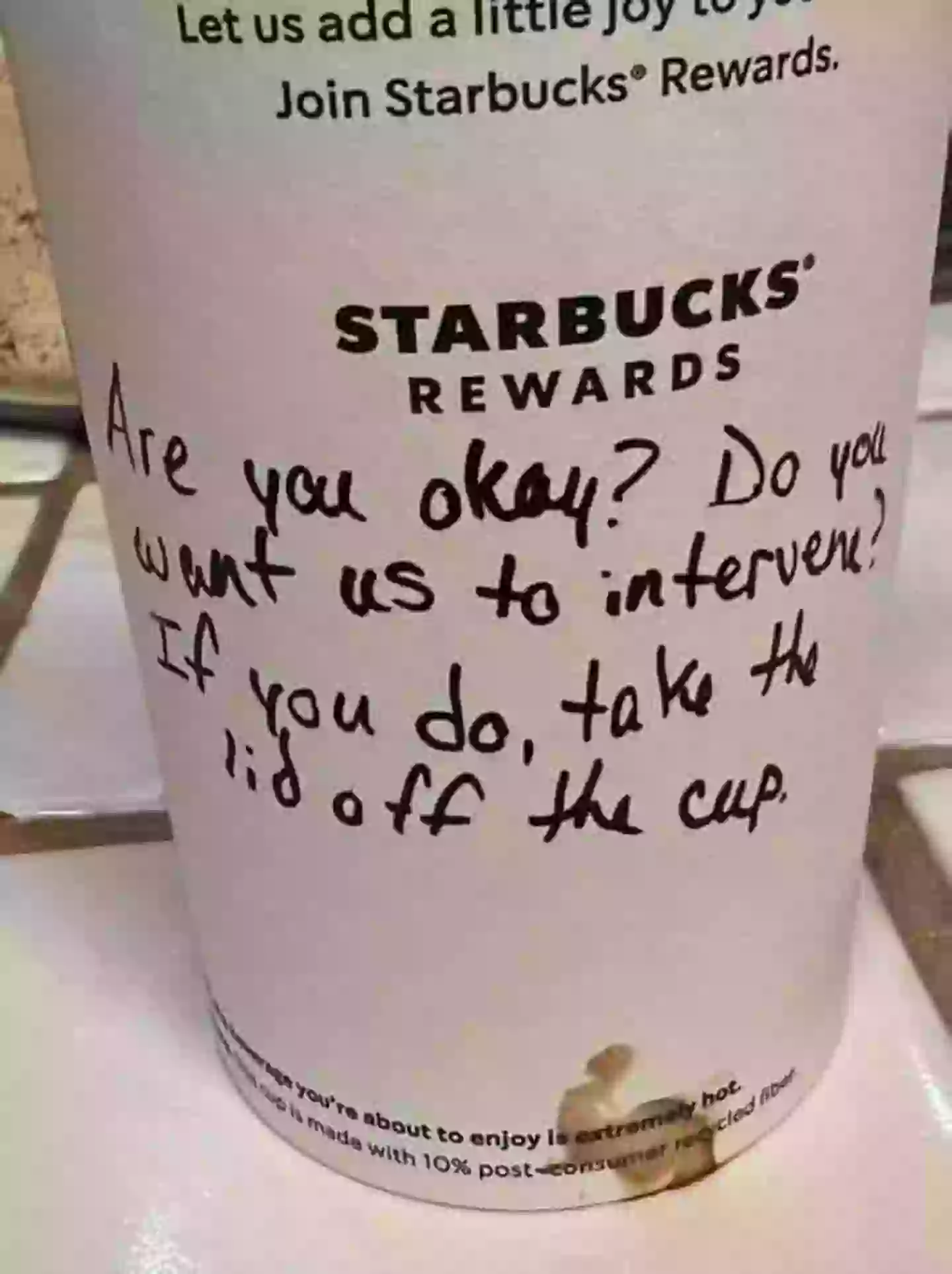 A picture of the note that was penned on the cup ended up going viral (Twitter/Call to Activism)