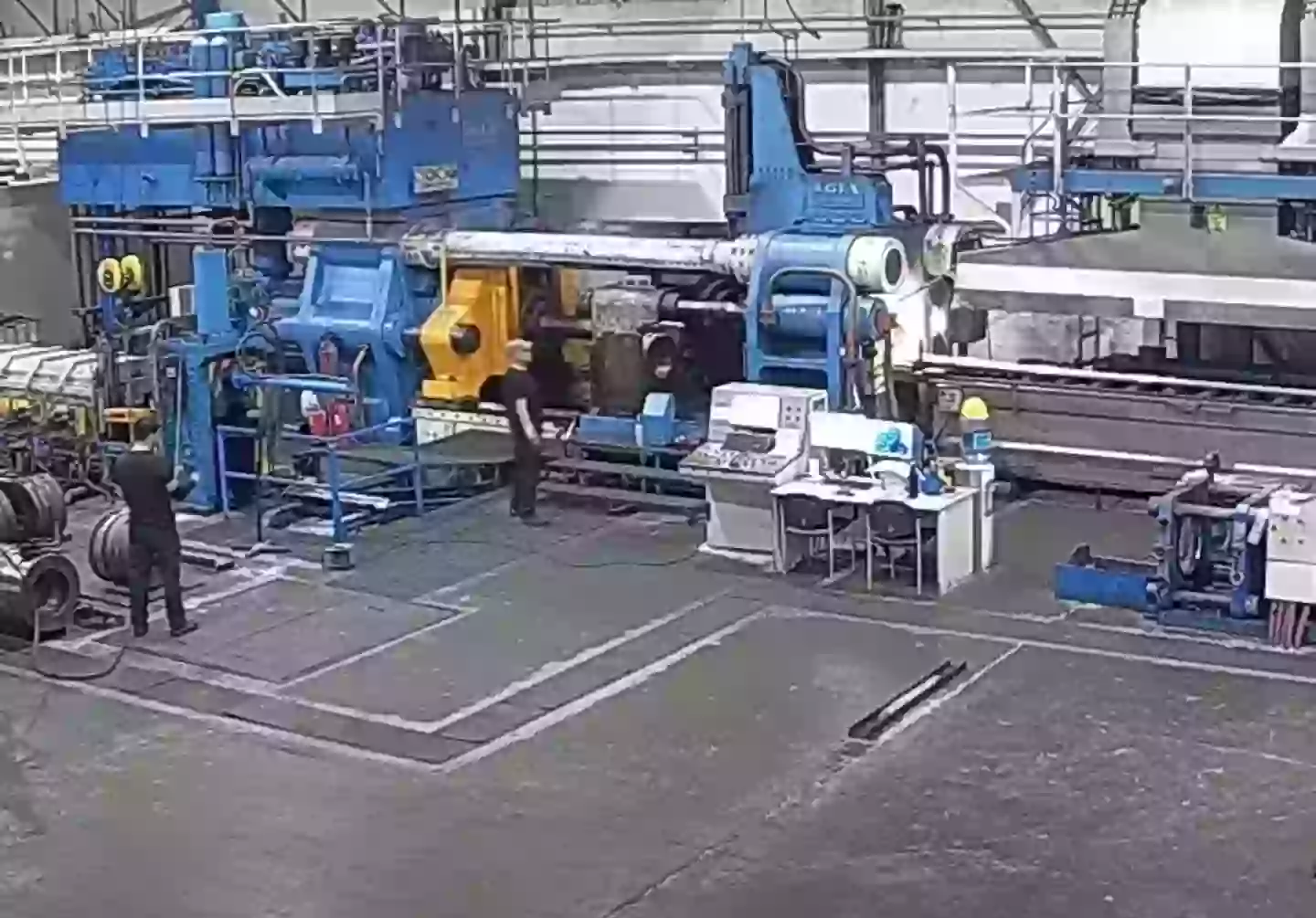 The incident happened in Spain in June 2022 and has repeatedly done the rounds on social media.