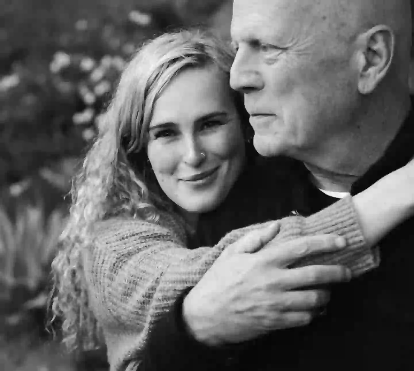 Rumer posted a heartfelt message about the struggles with her father now (Rumer Willis)