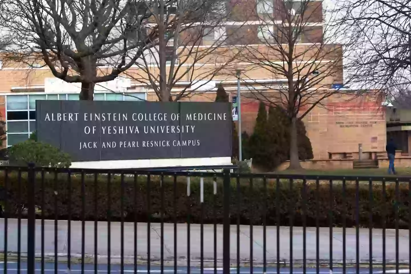 Students attending The Albert Einstein College of Medicine from fall onwards won't have to pay tuition fees.