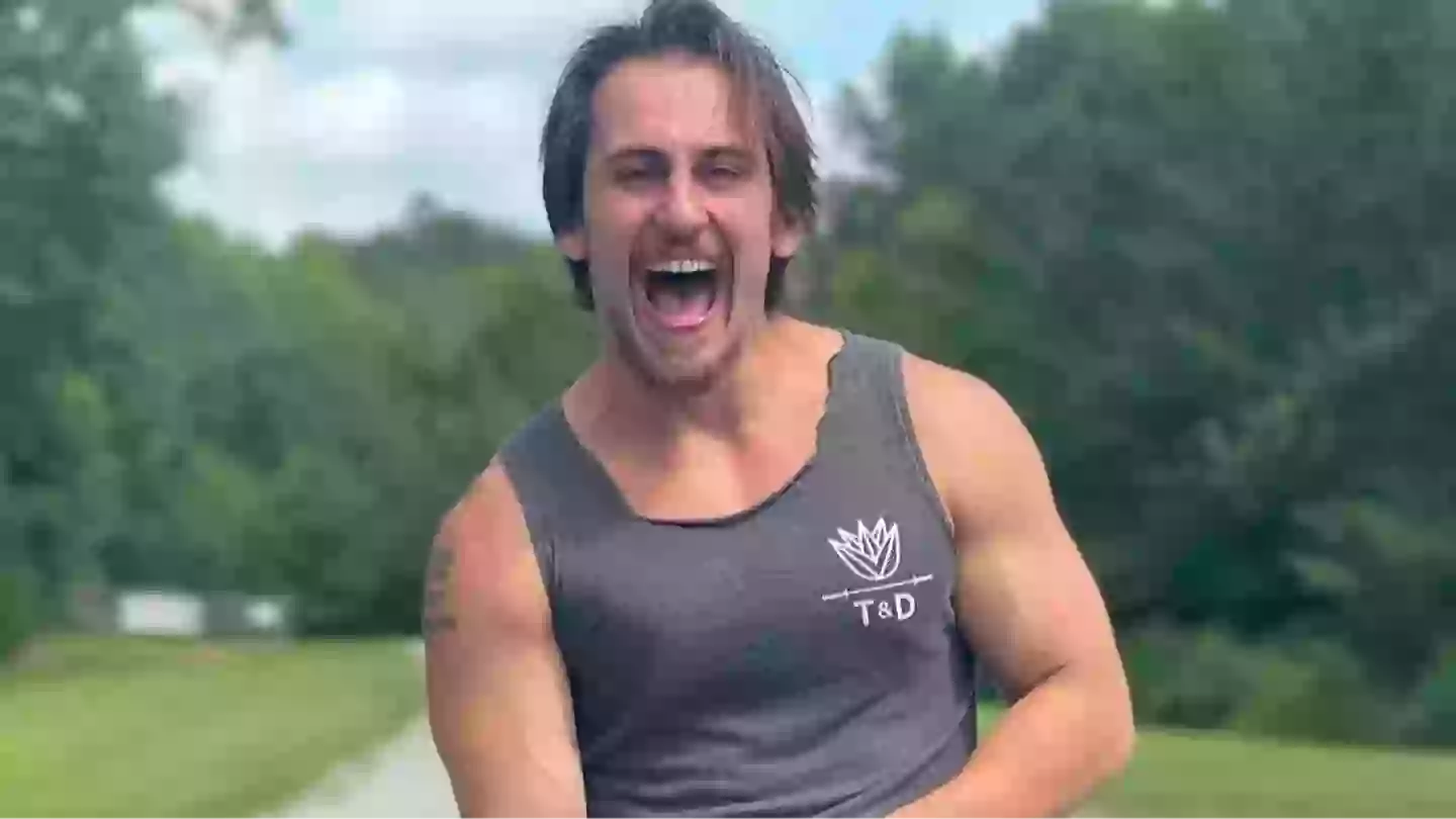 Actor, 35, shot dead in broad daylight after trying to help stranger who was 'arguing with her boyfriend'