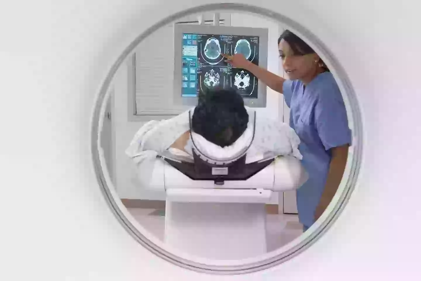 MRIs provide detailed imaging of internal organs, bones, and joints (Getty Stock Image)