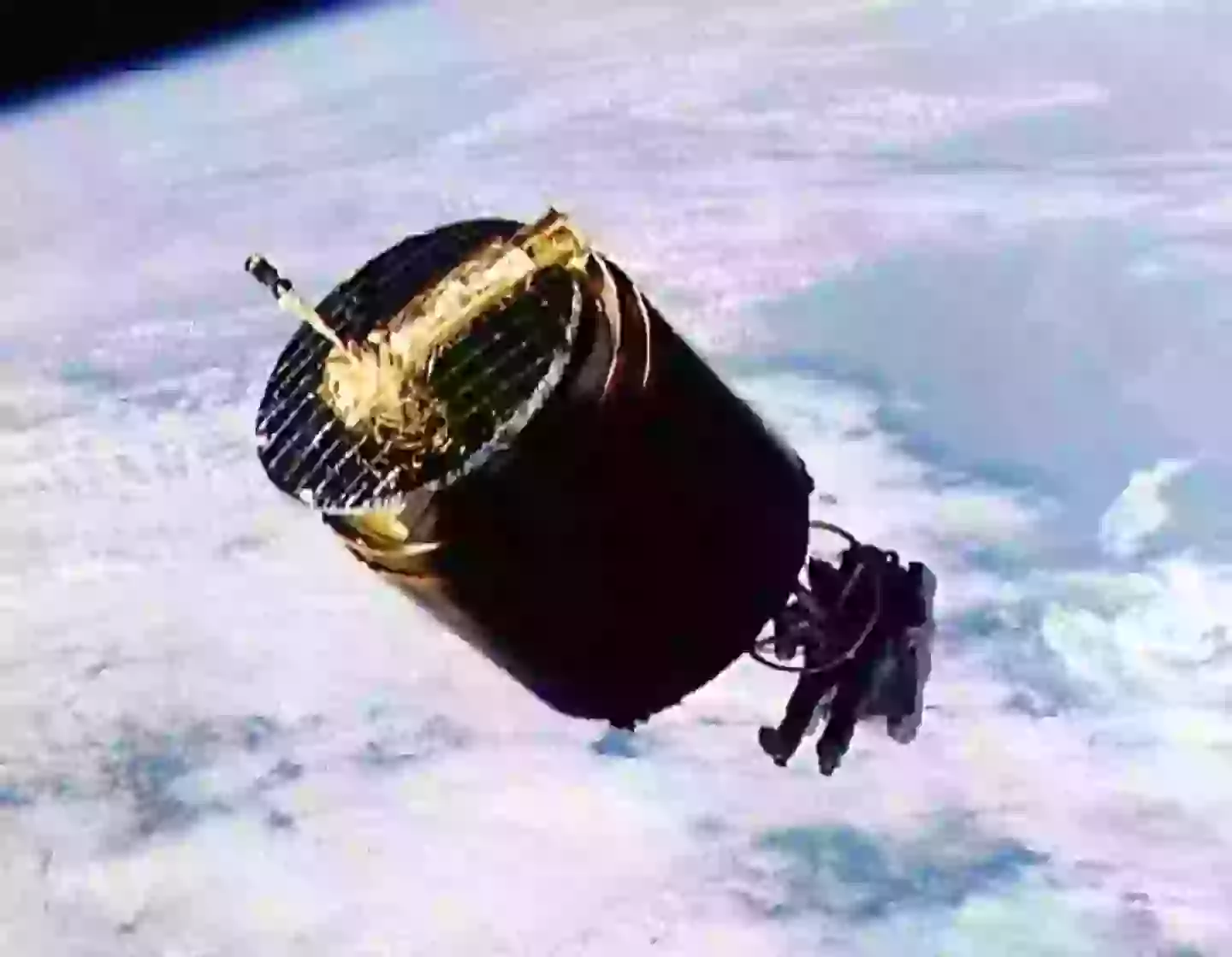Dale Gardner had the task of a lifetime (NASA)