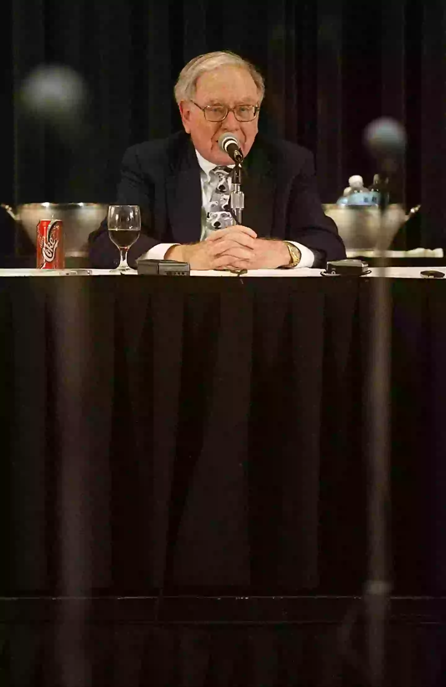 Warren Buffett has given away billions to the charity (Eric Francis/Getty Images)