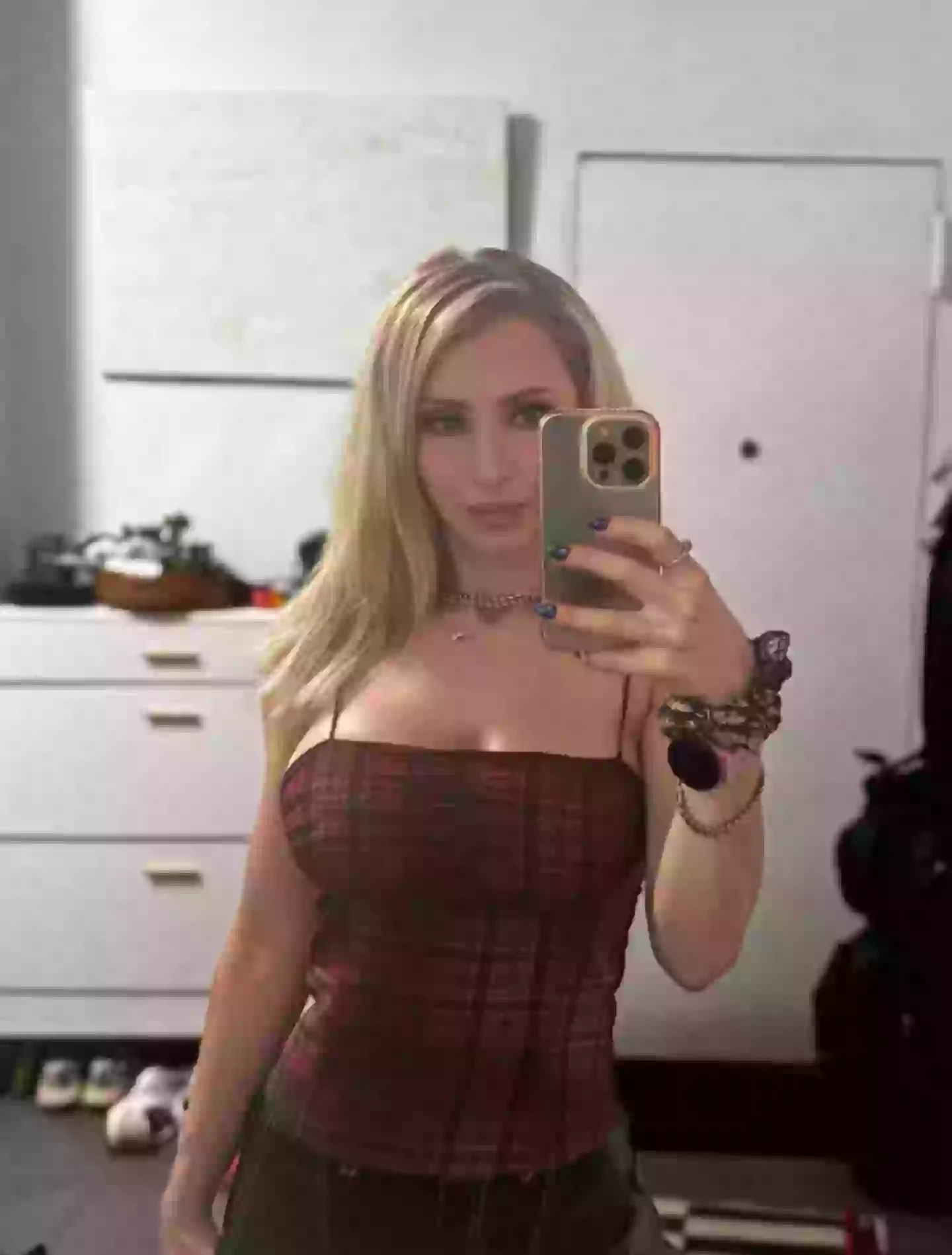 Alix Lynx has listed three common mistakes men tend to make in bed (thealixlynx/Instagram)