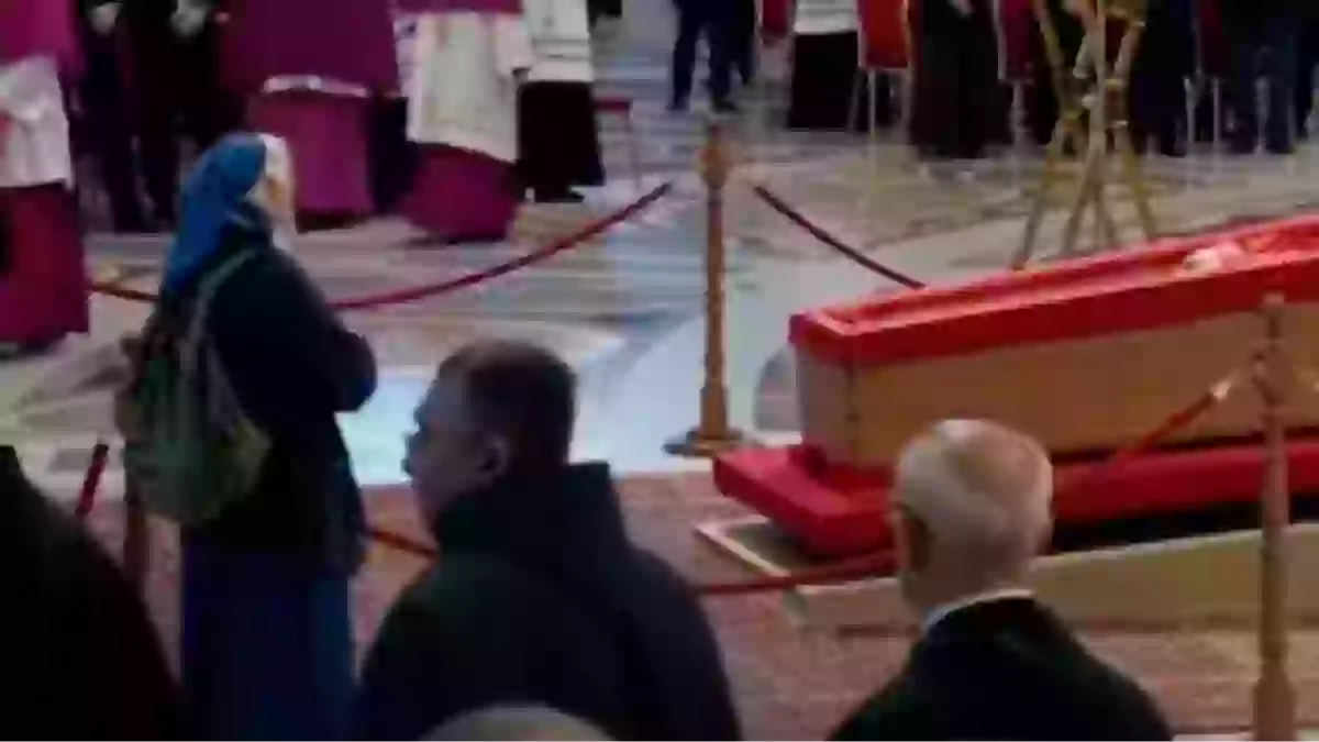 Reason crying nun was allowed to break protocol at Pope Francis' funeral