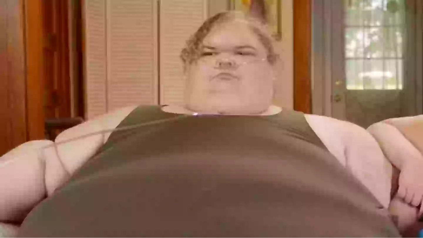 1000-Lb Sisters star Tammy Slaton reveals exact weight loss as she shares shocking new transformation photos