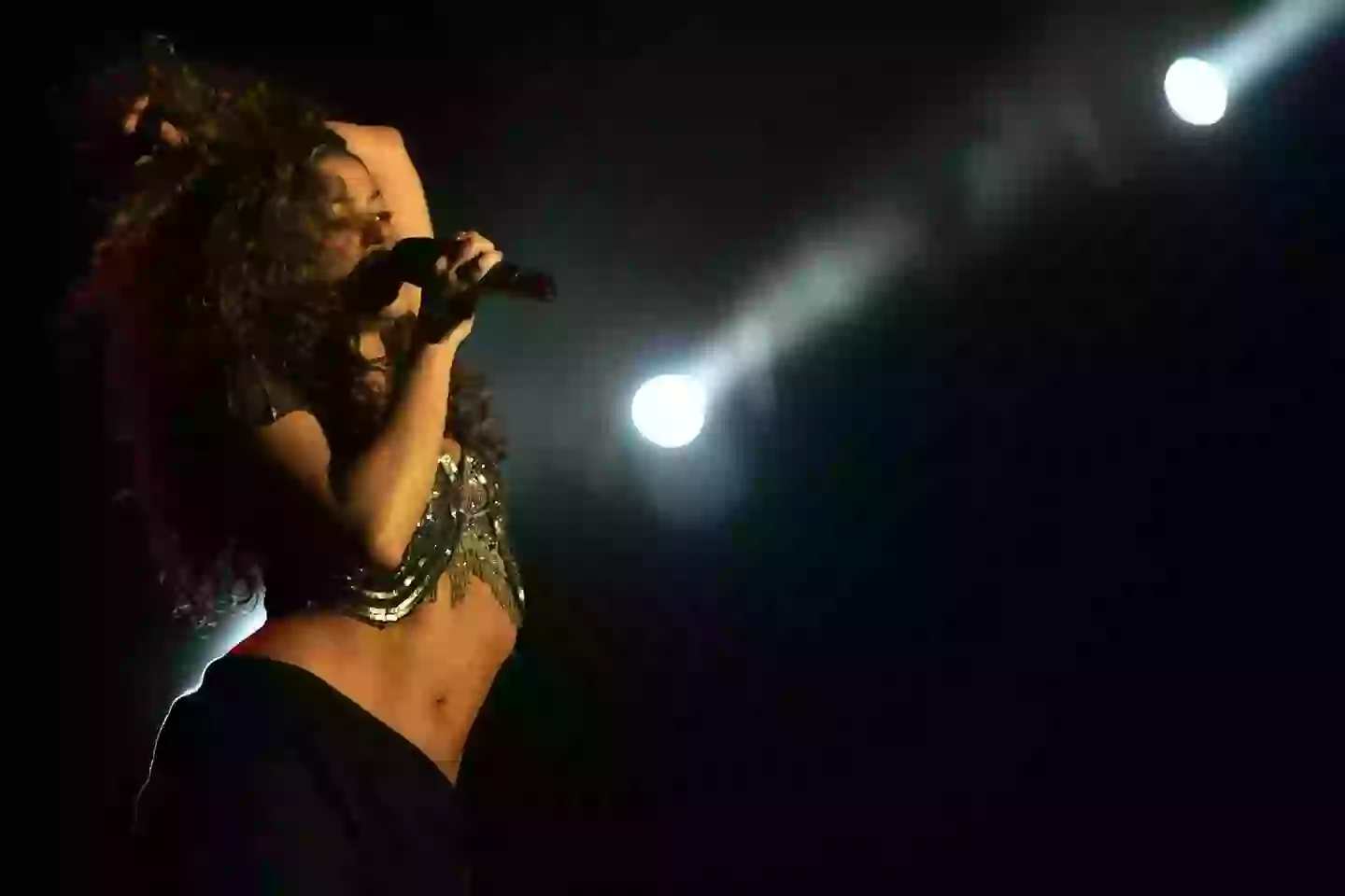 Shakira performing in Lima in 2006 (EITAN ABRAMOVICH/AFP via Getty Images)