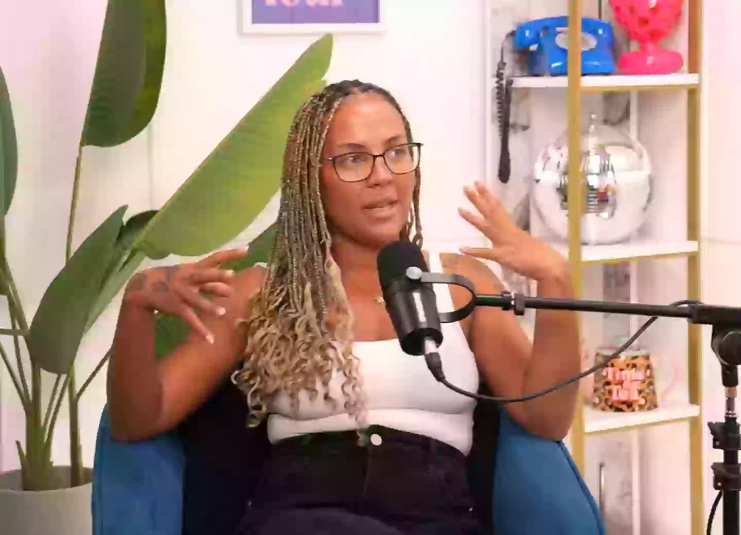 Latiesha Jones spilled the tea on her buyers (YouTube/Tea At Four)