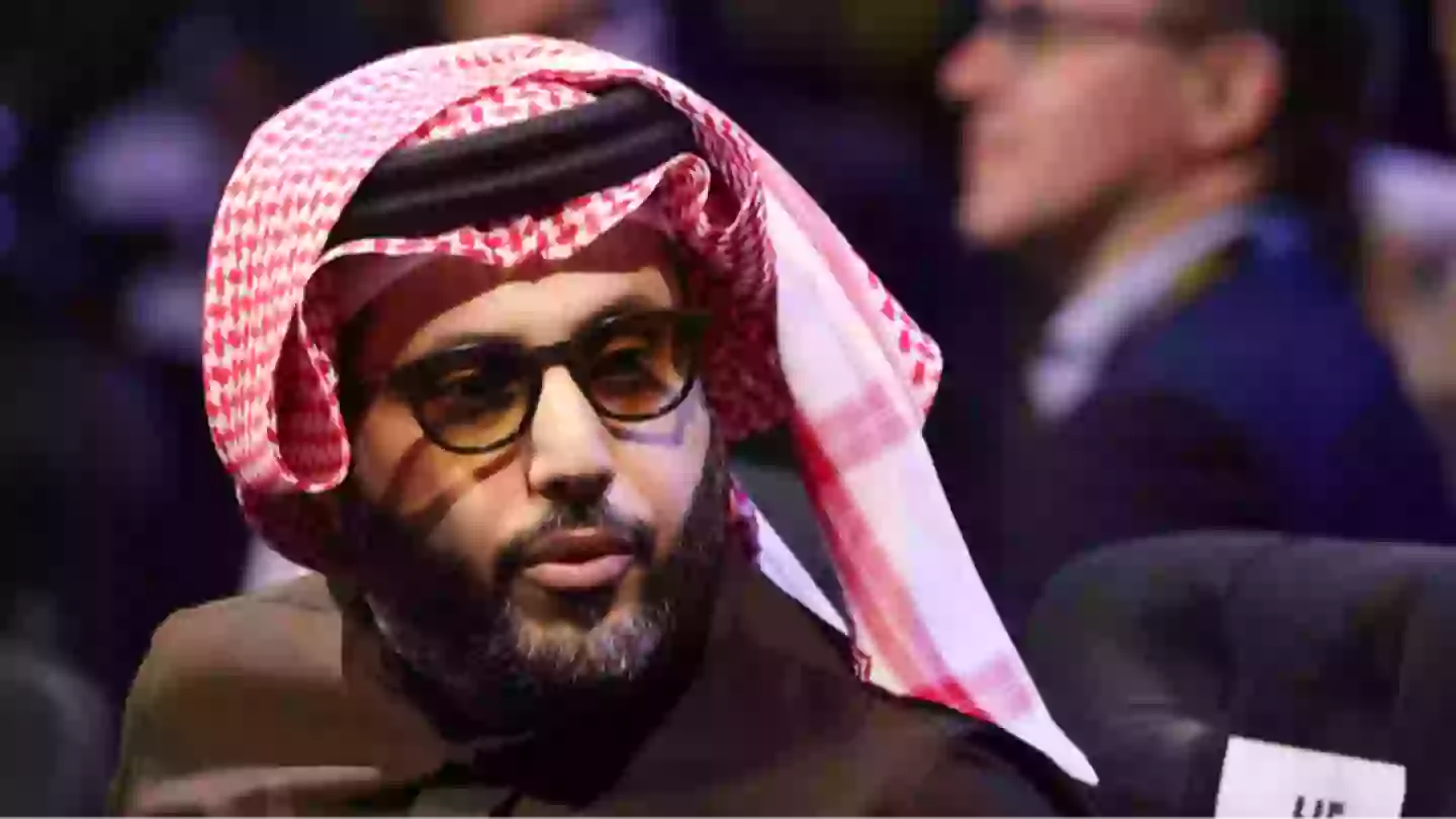 Turki Alalshikh has other ideas for Oleksandr Usyk's next fight. (Image: Getty)