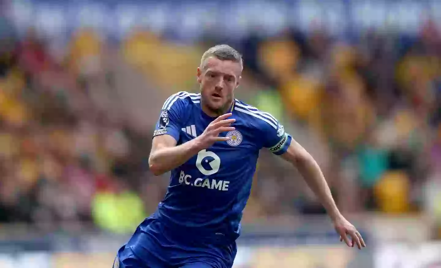GettyImages-2212189093 Two shock clubs come out of nowhere in race to sign Jamie Vardy after Leicester striker 'refuses' move