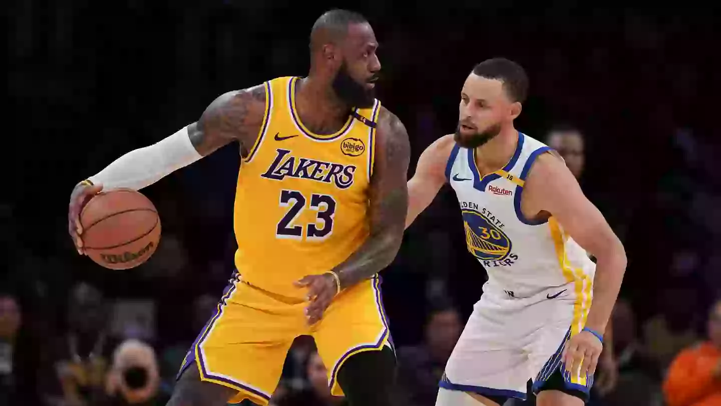 Steph Curry has clear LeBron James stance as trade to Golden State Warriors rumoured