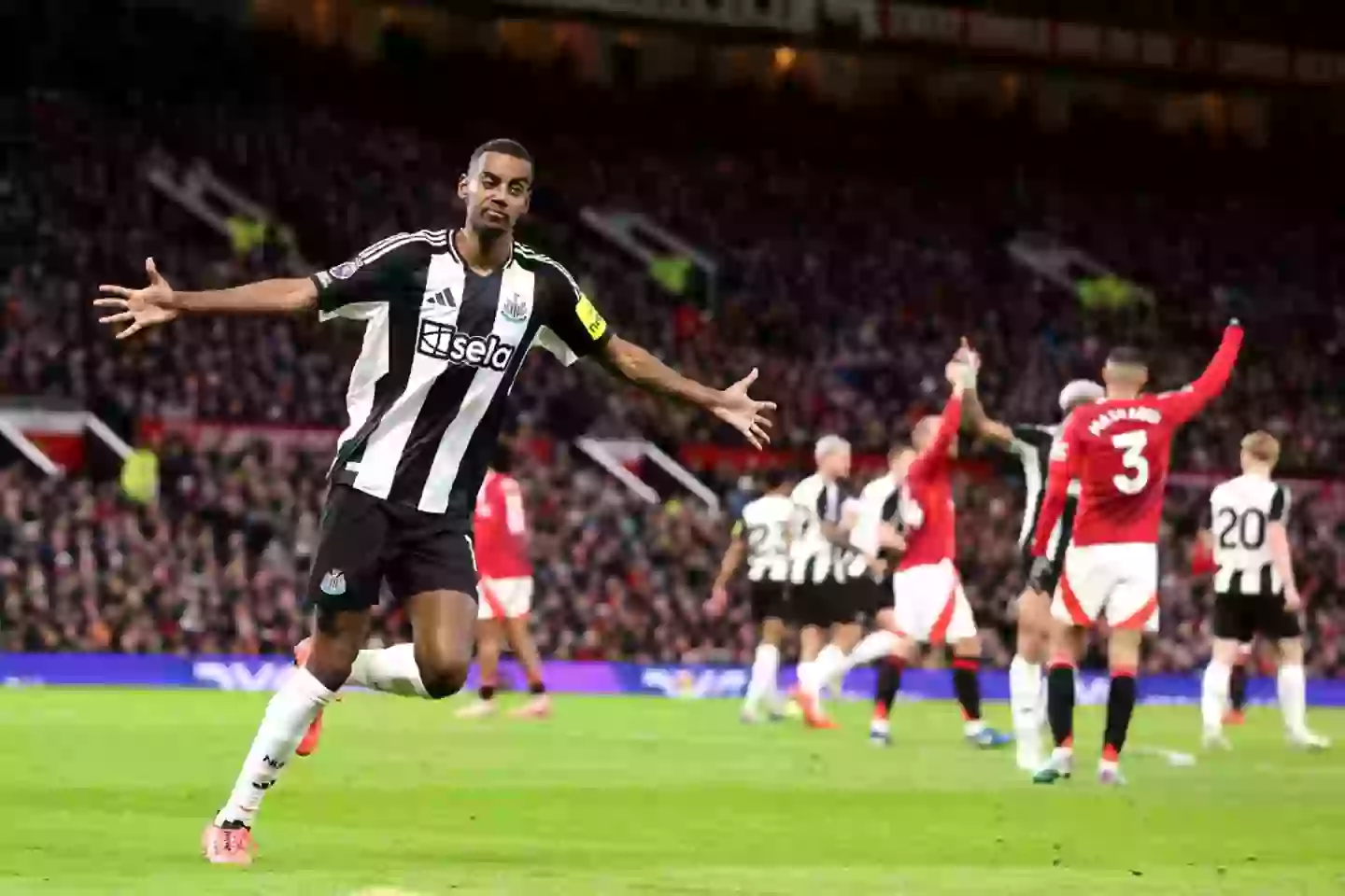 Alexander Isak scored 23 goals in 34 Premier League appearances last season. (Image: Getty)