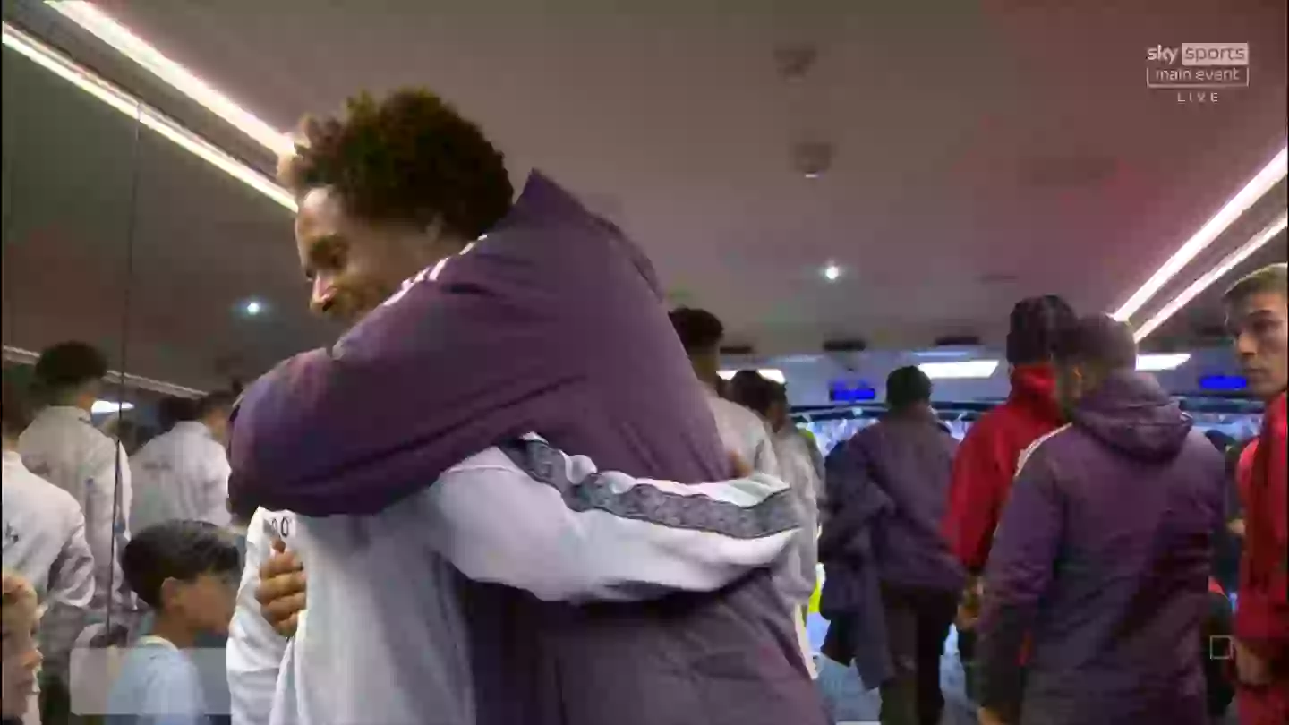 Zirkzee also embraced the opposition. Image credit: Sky Sports