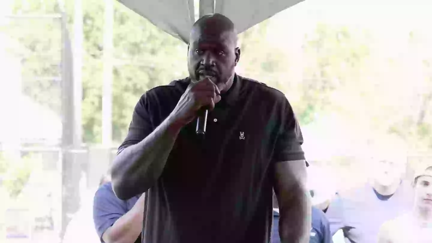 Shaq revealed plan for incredible NBA vs NFL boxing event as he 'accepts fight'
