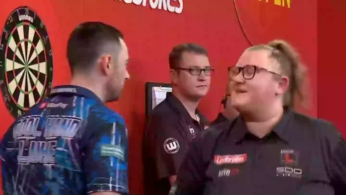 Luke Humphries’ gesture to female opponent Beau Greaves after UK Open classic has got darts fans talking