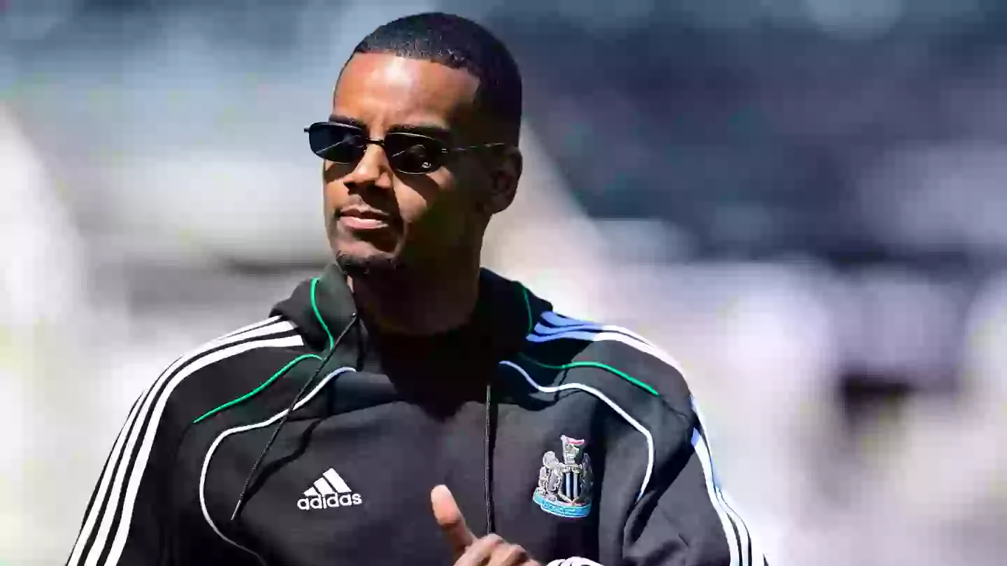 Liverpool stance on Alexander Isak clear after huge bid submitted