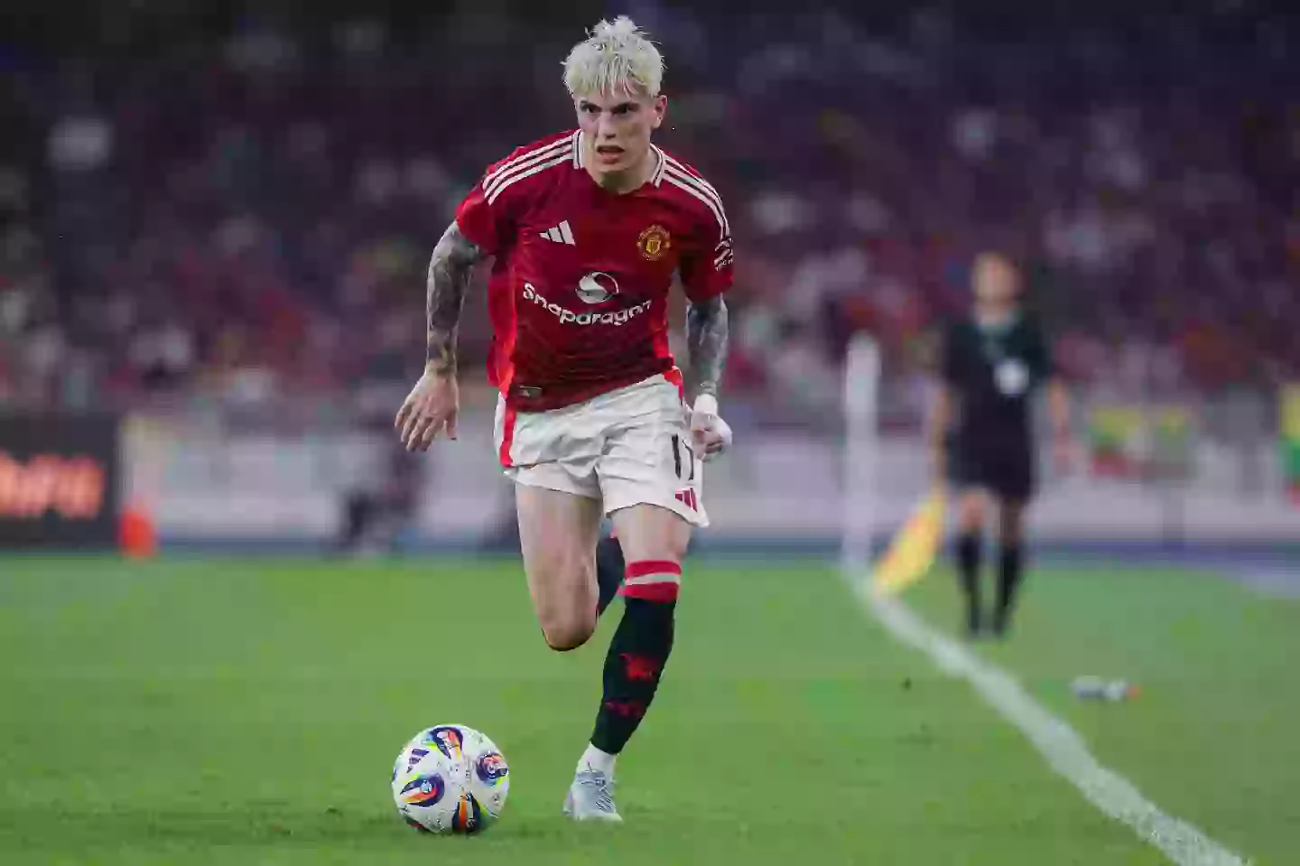 Erik Ten Hag Has Already Sent Chelsea Warning Over Alejandro Garnacho