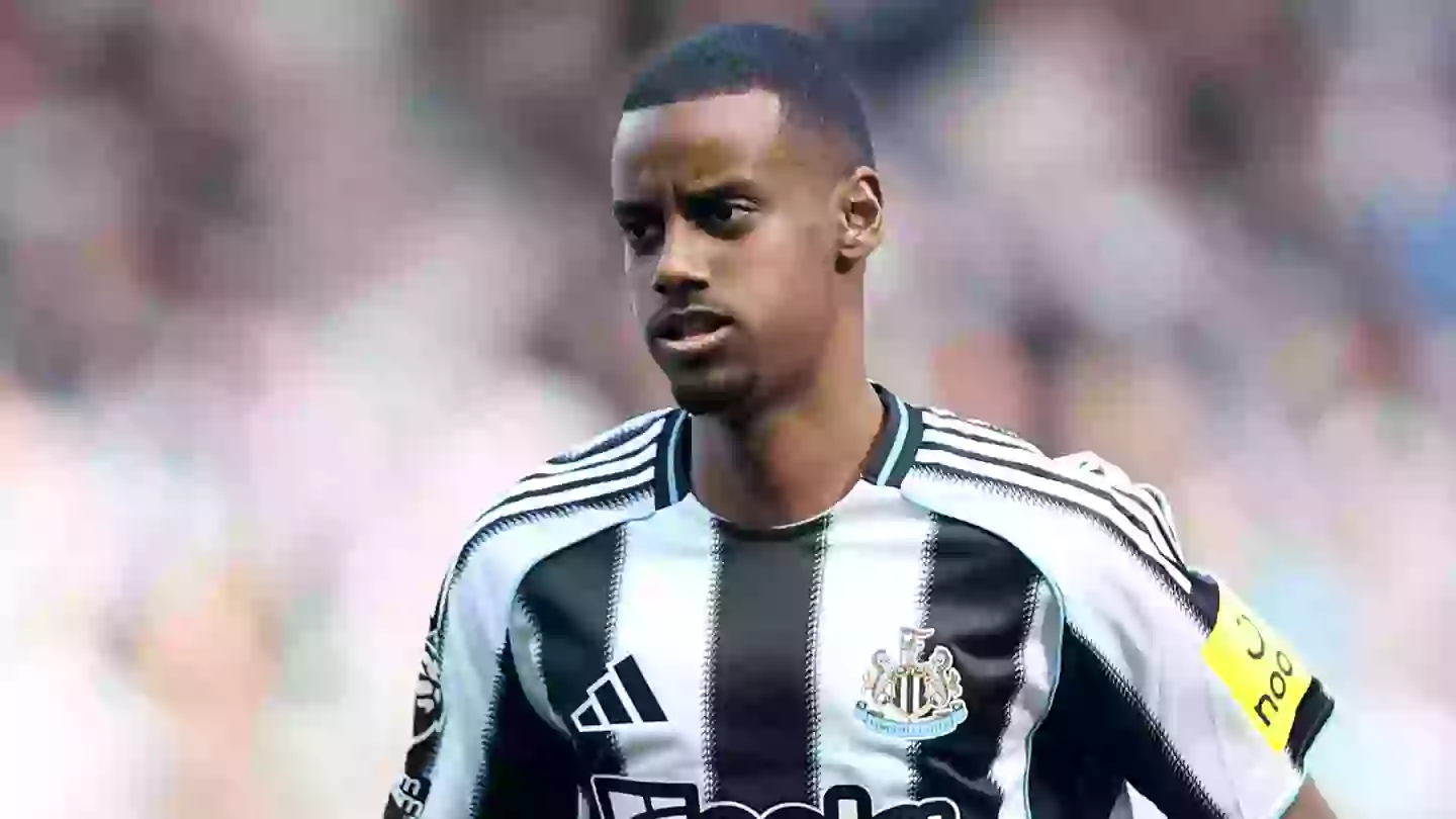 Alexander-Isak-Liverpool-transfer-update Alan Shearer berates Alexander Isak with 'loyalty' comment during Aston Villa vs Newcastle