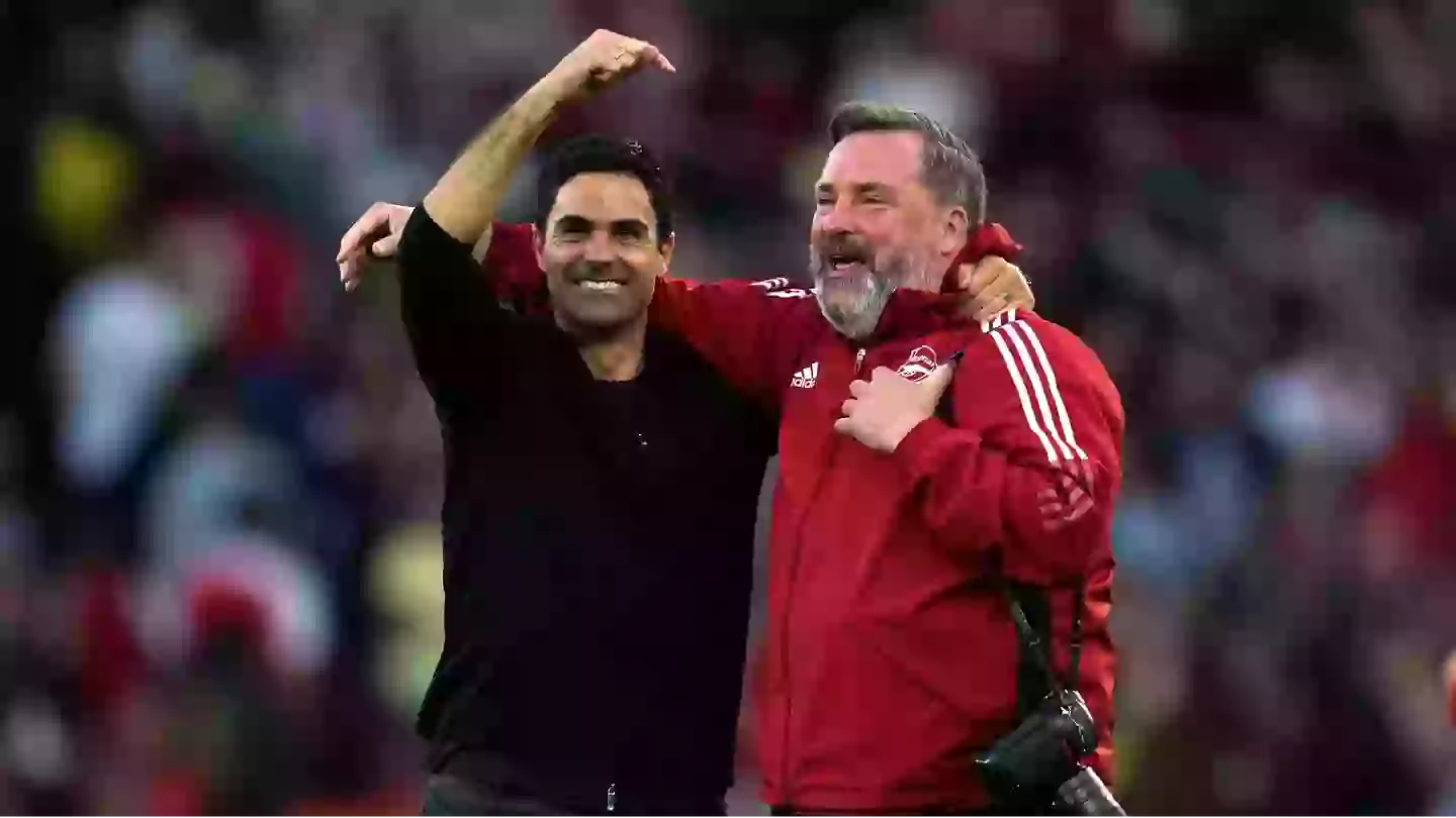 Watch: Arsenal Photographer's Emotional Speech Before North London Derby