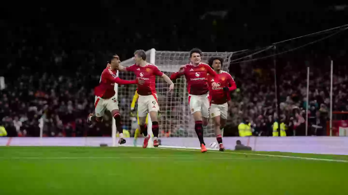 Man United fans do a complete u-turn on one player as they make their feelings clear following Ipswich game