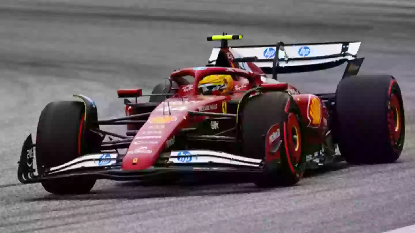 F1 fans think 'it's all over' after hearing Lewis Hamilton's radio message during Austrian Grand Prix practice