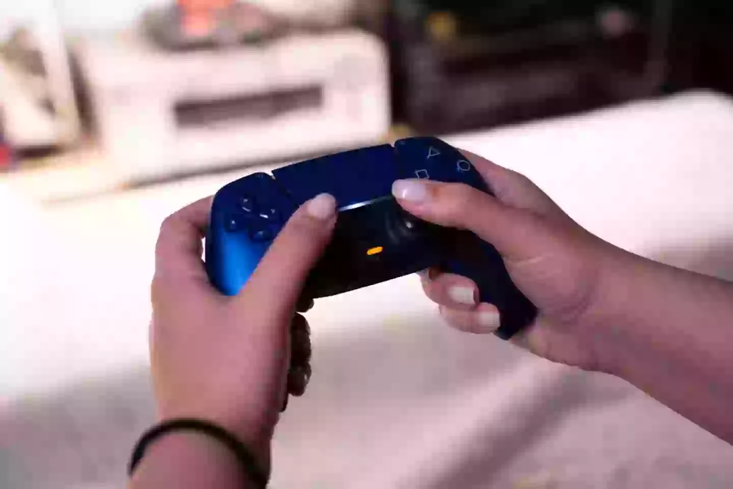 Activating these settings can significantly increase the battery life, letting you play for longer (Nikos Pekiaridis/NurPhoto via Getty Images)