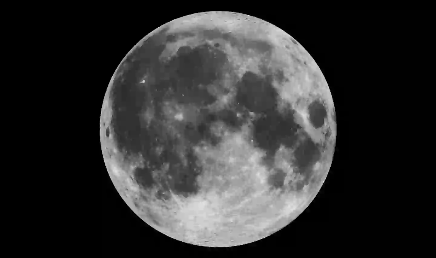 You could win a portion of $10,000 just by drawing the moon (Nasa)