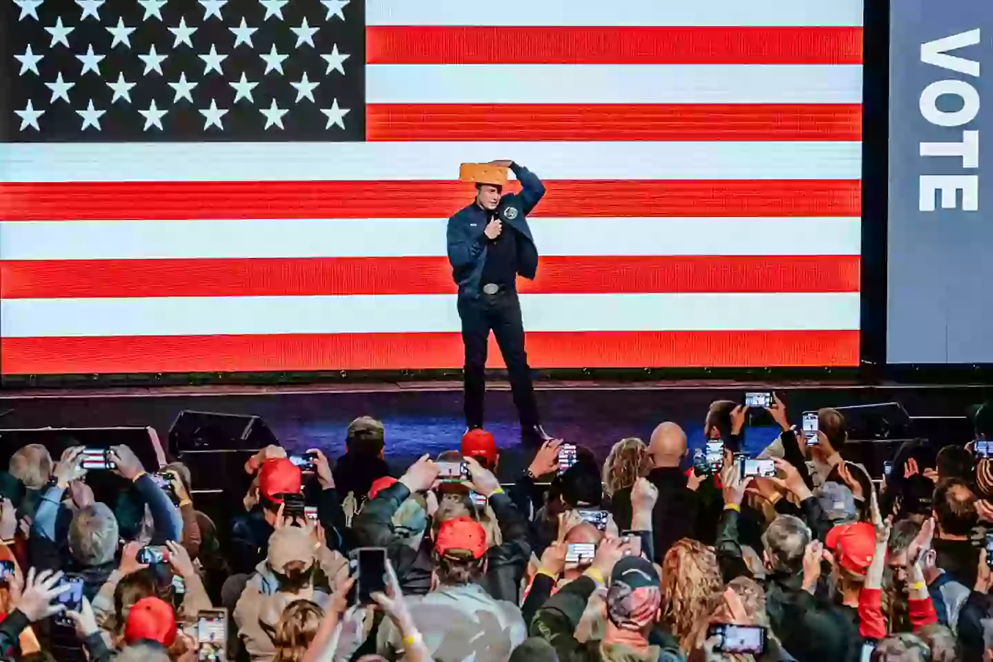 He might not be done with the DOGE just yet (Bloomberg / Contributor / Getty)