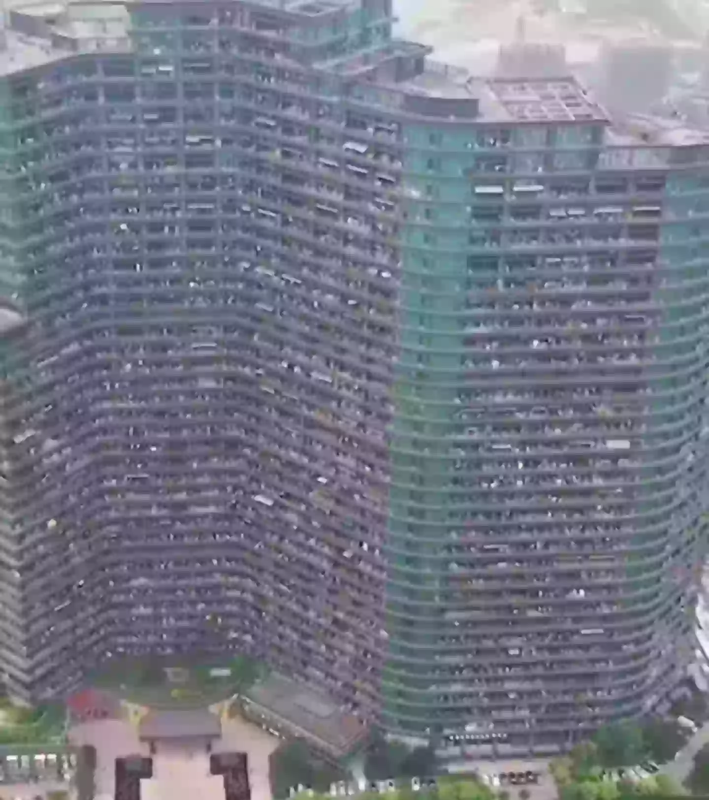 Although the complex can accommodate up to 30,000 residents, it currently houses around 20,000 / fatheristheone/TikTok