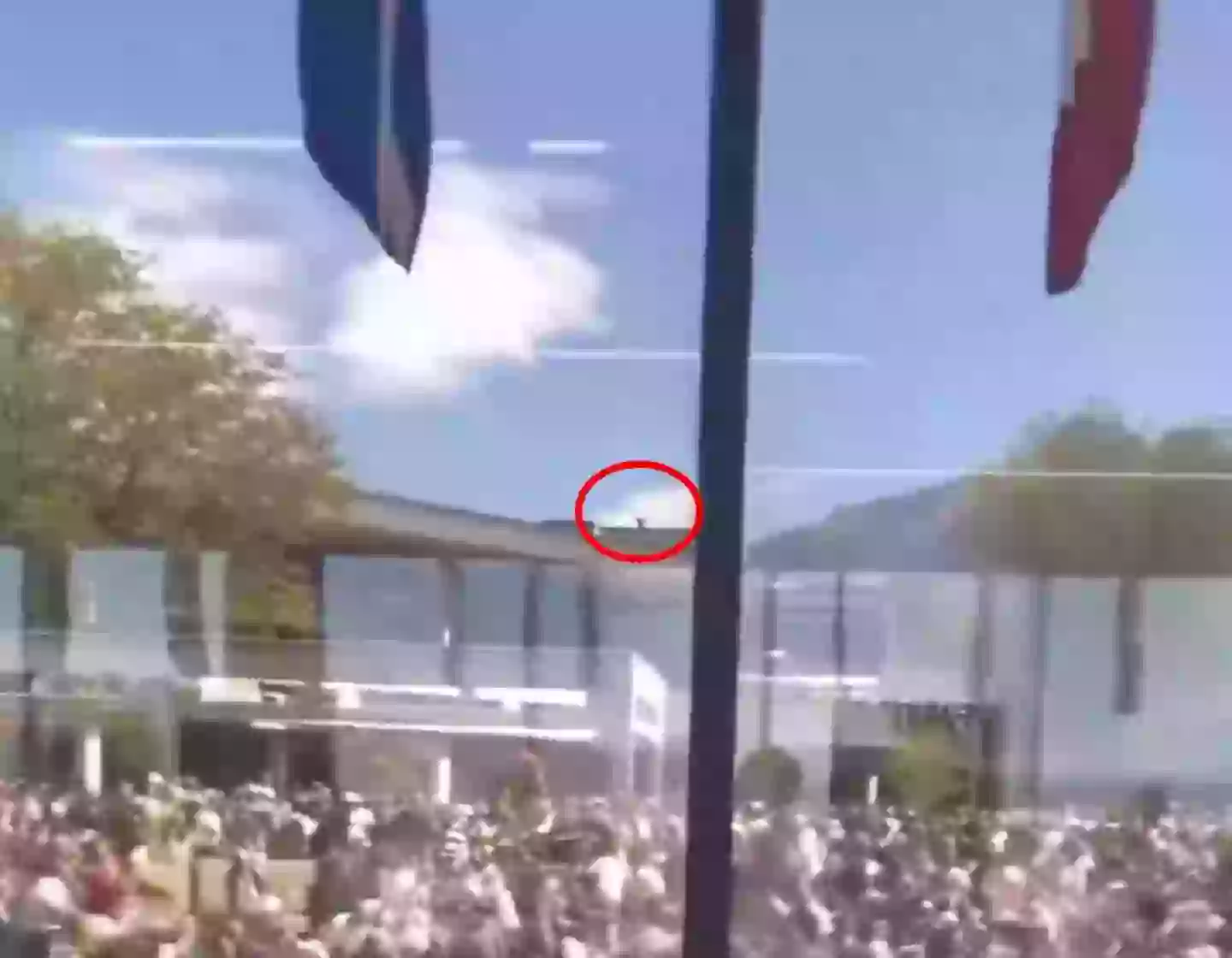 Footage seems to capture the shooter fleeing (X / allenanalysis)