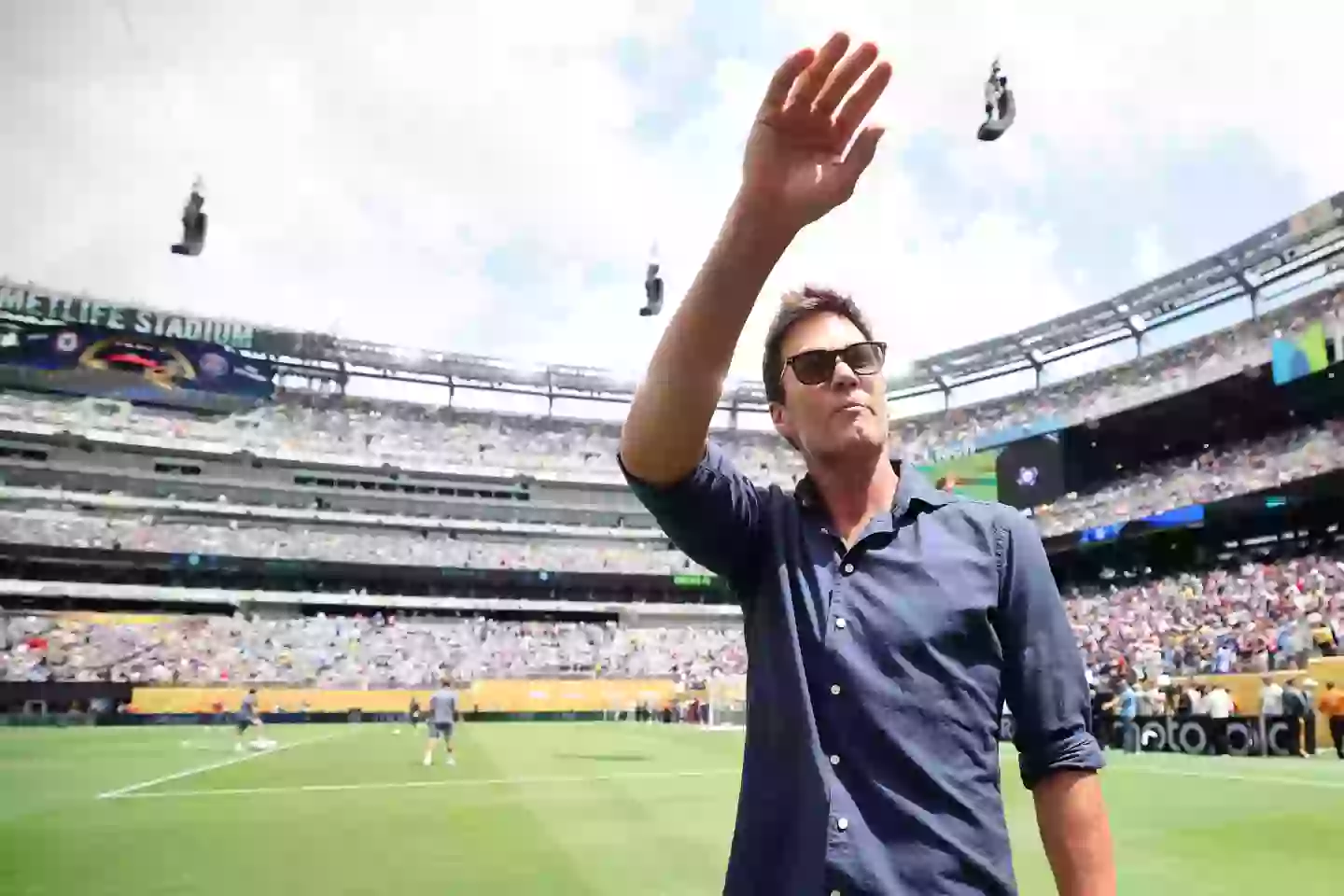 Tom Brady's stocks in FTX are now worthless