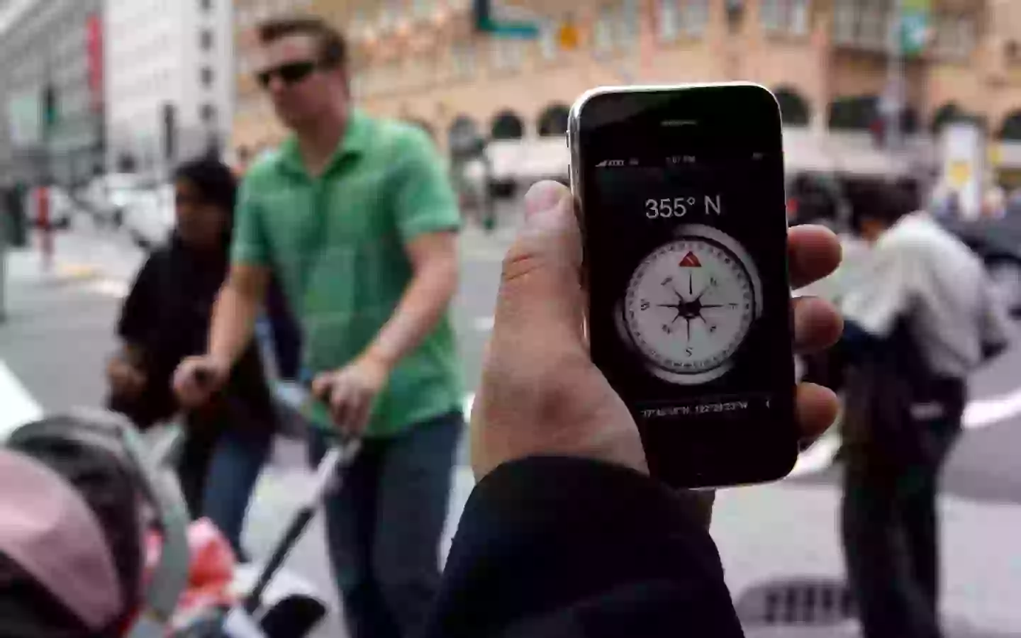 You should delete these 5 pre-installed apps if your iPhone is ...