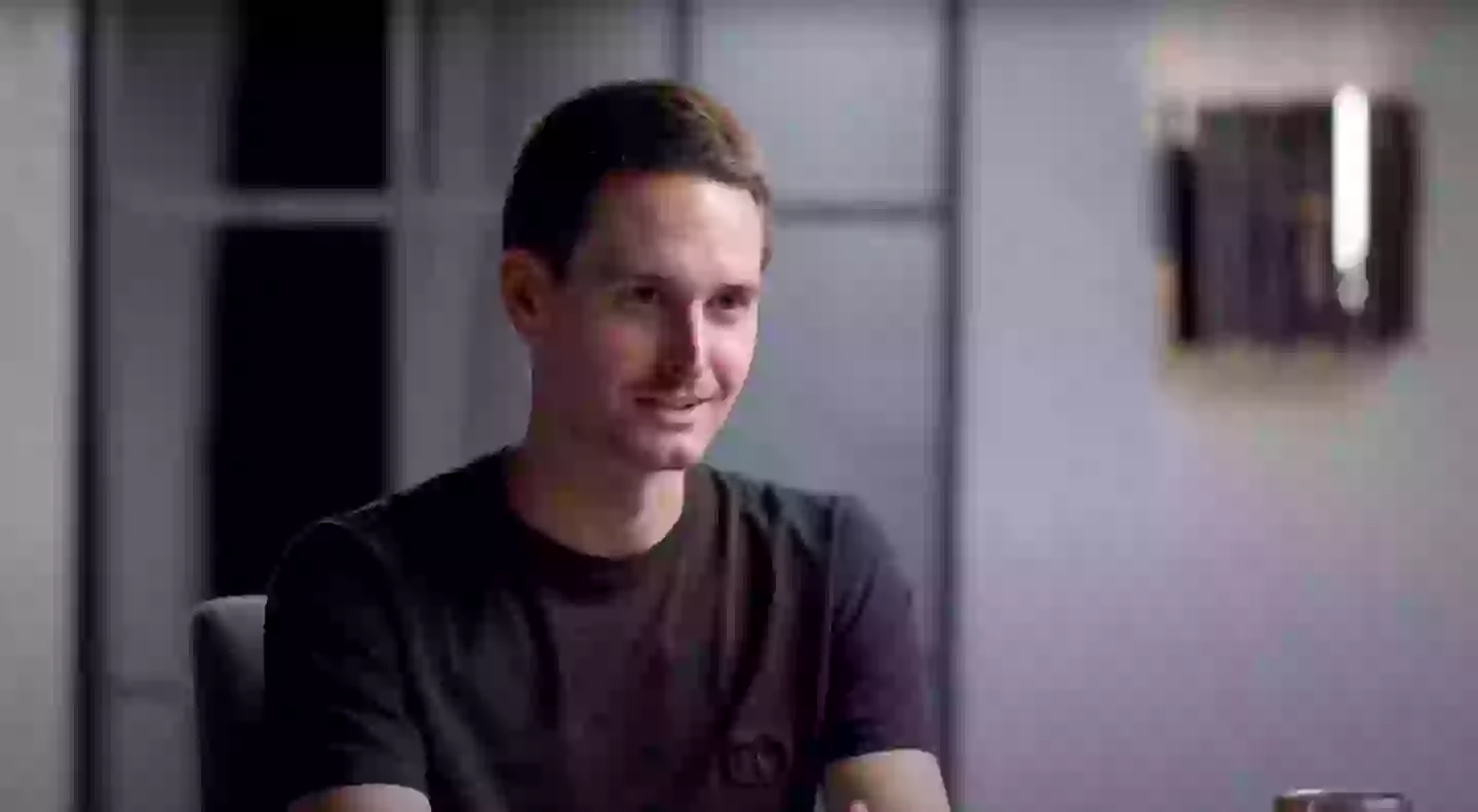 Evan Spiegel puts new hires to the test on their first day (YouTube/@TheDiaryOfACEO)