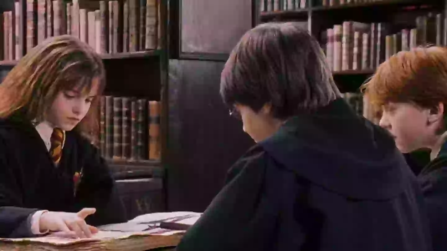 Harry Potter fans blown away by alternate scene we had no idea existed