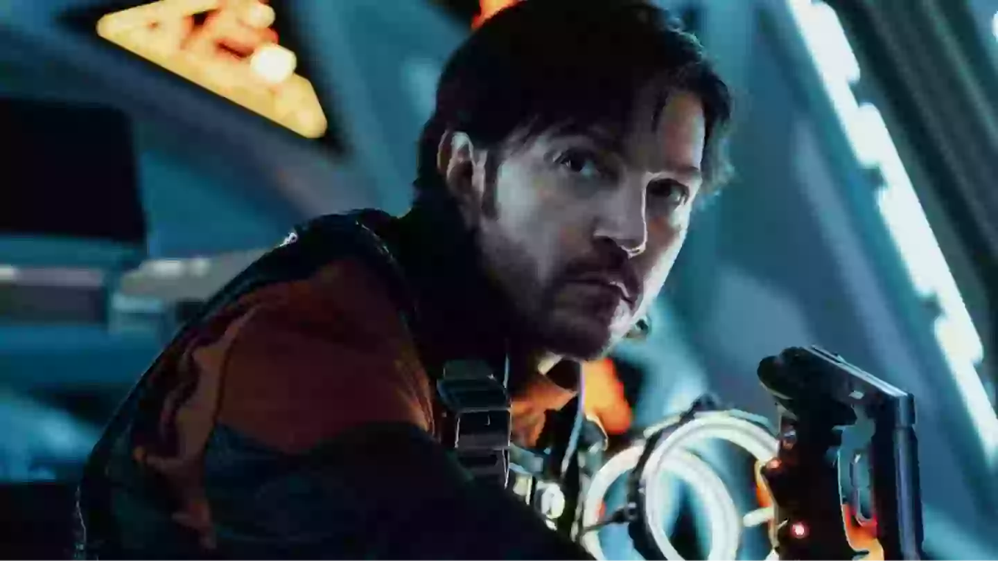 Star Wars boss defends controversial recasting