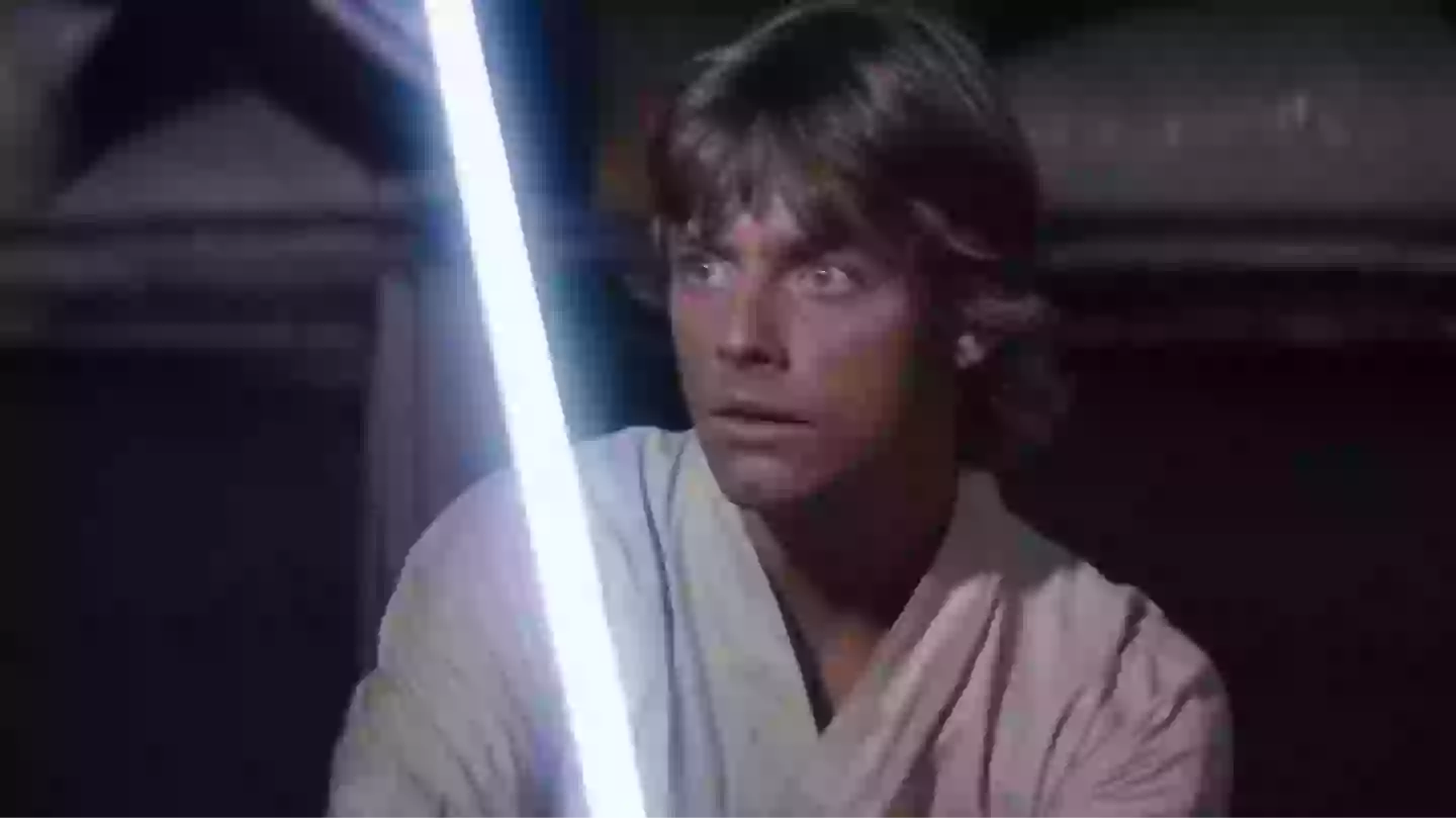 Star Wars' Mark Hamill backs his Luke Skywalker replacement