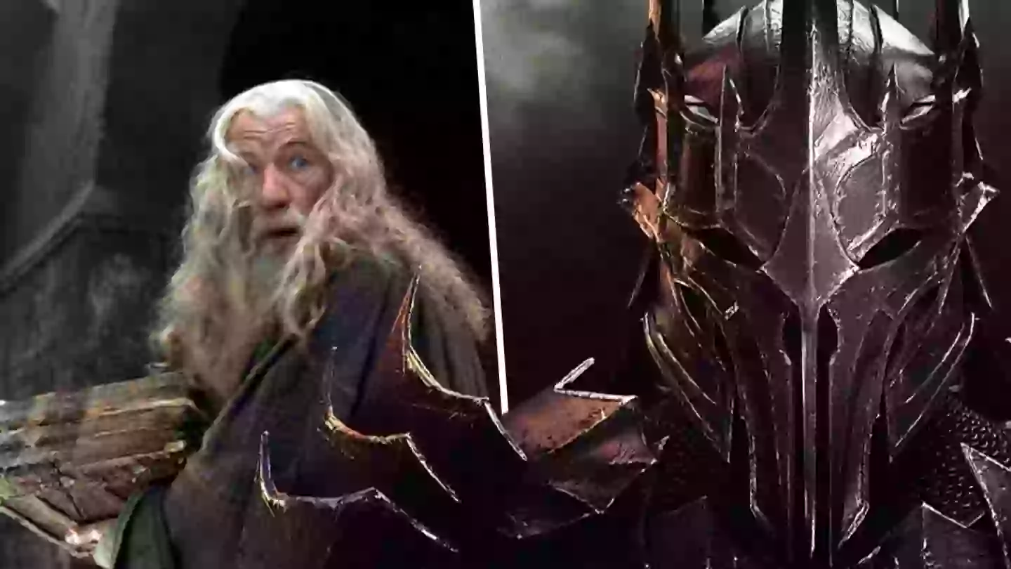 The Lord of The Rings fans just realising Sauron had a physical form during the trilogy